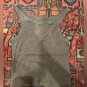 Everlane ribbed cropped tank